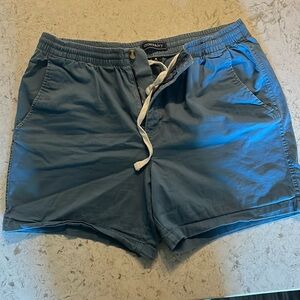 Men’s Crown & Ivy shorts - M